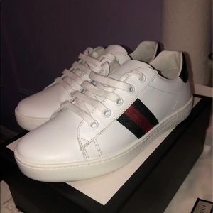 Children’s size Gucci sneakers